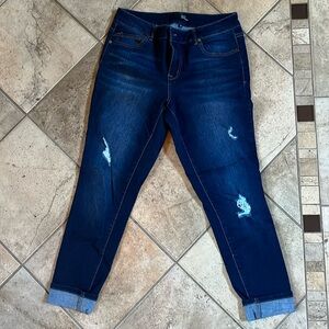 1822 Women’s Cropped Jean size 30